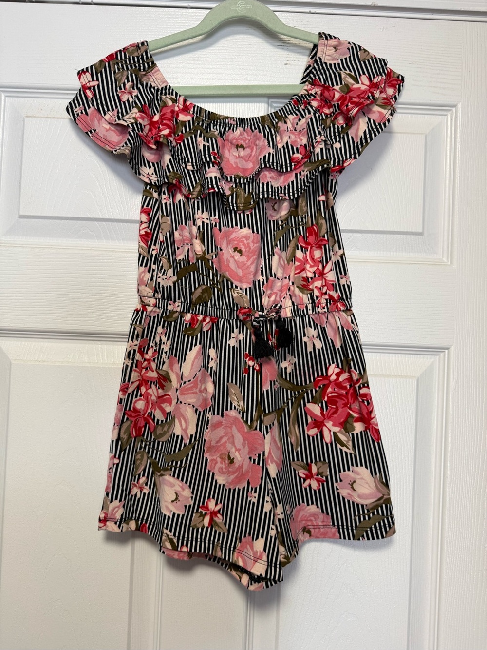 Girls Black & Pink Floral Off-Shoulder Romper-Size 10/12